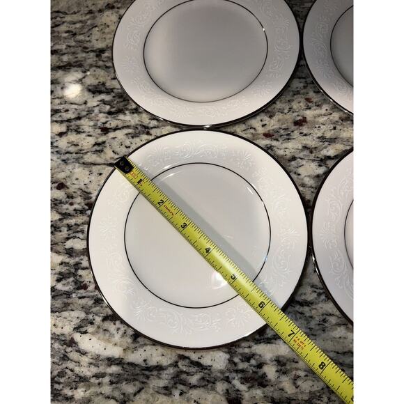 Noritake #7550 Marseille Bread Dessert Plates Set of 4 Ivory China - Picture 4 of 11